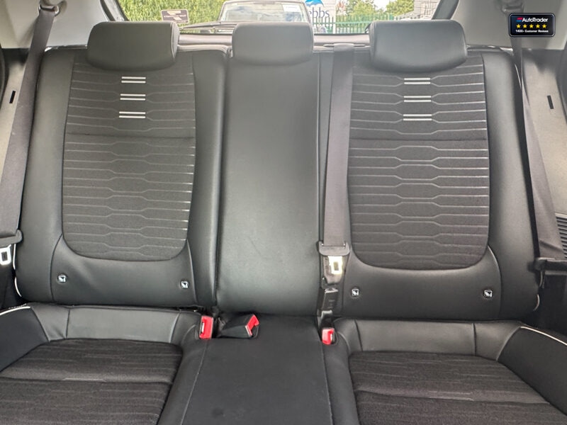 Used Kia Stonic 2022 for sale - 77042230: Photo 9