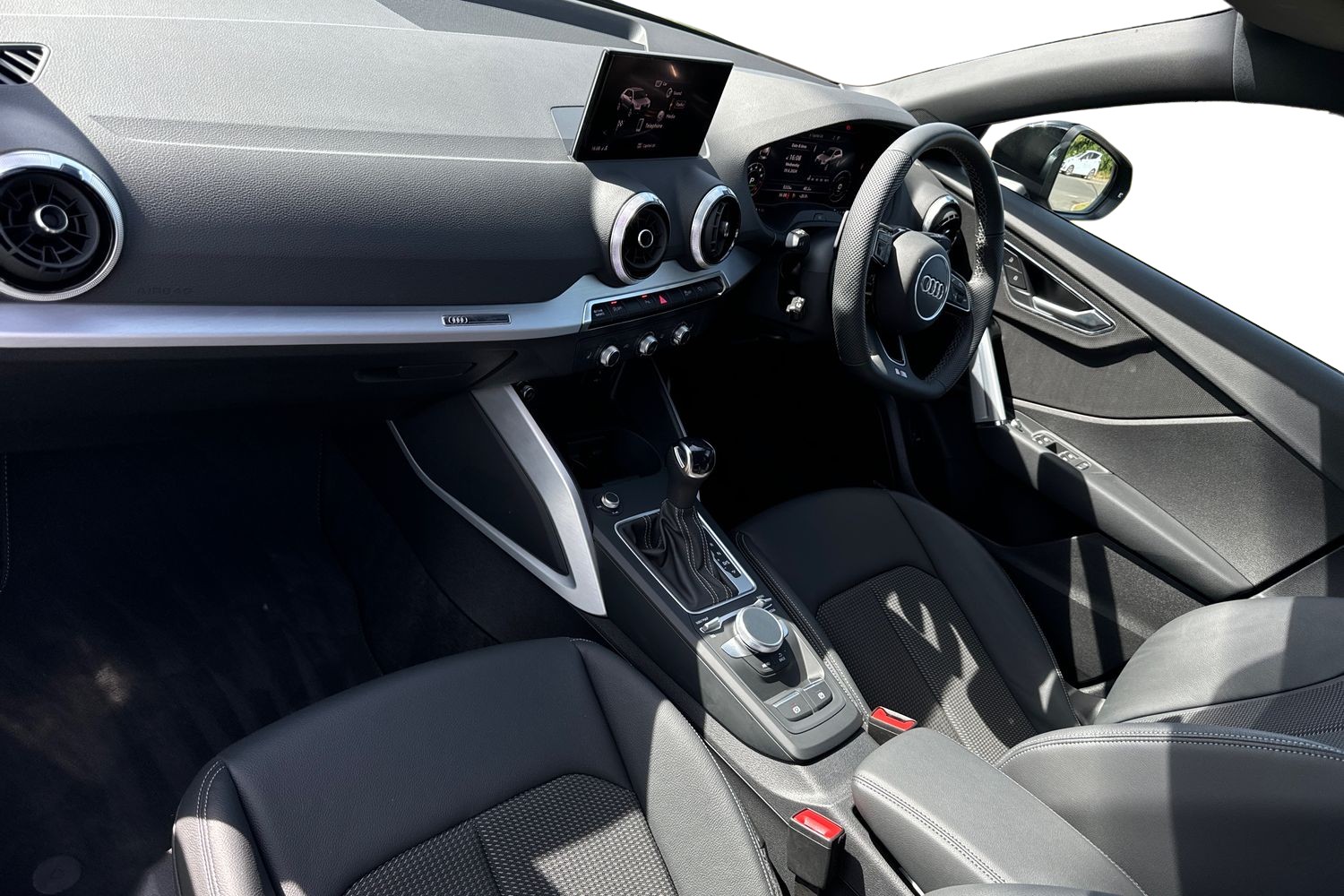 Used Audi Q2 2023 for sale - 77888561: Photo 2