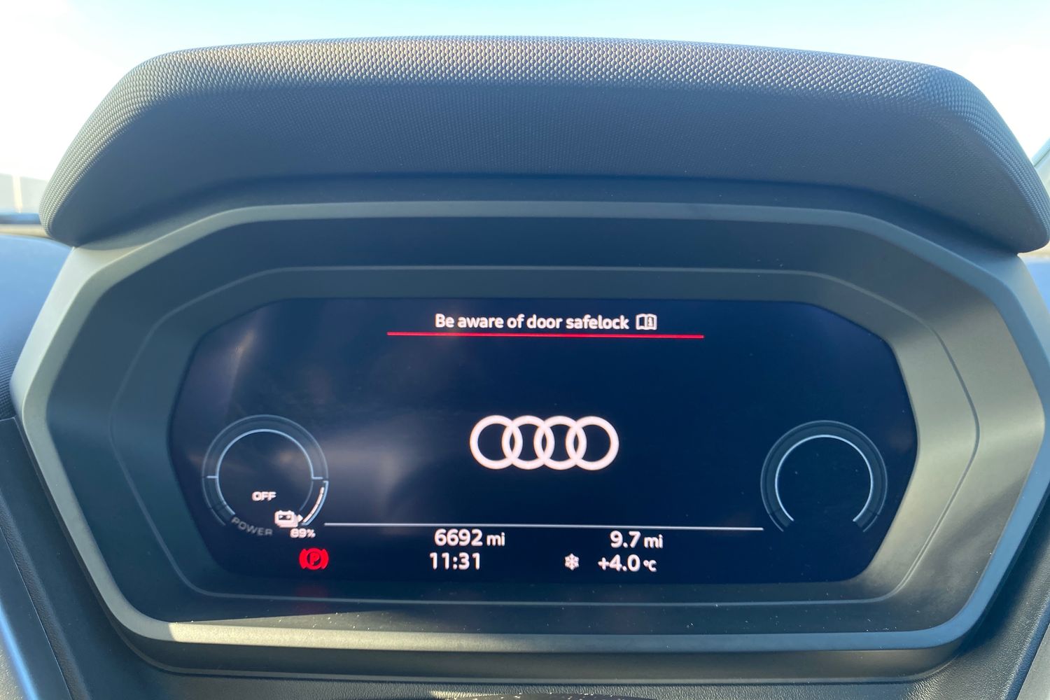 Used Audi Q4 e-tron 2024 for sale - 76677465: Photo 11