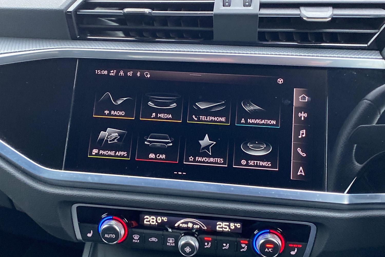 Used Audi Q3 2021 for sale - 77781892: Photo 17