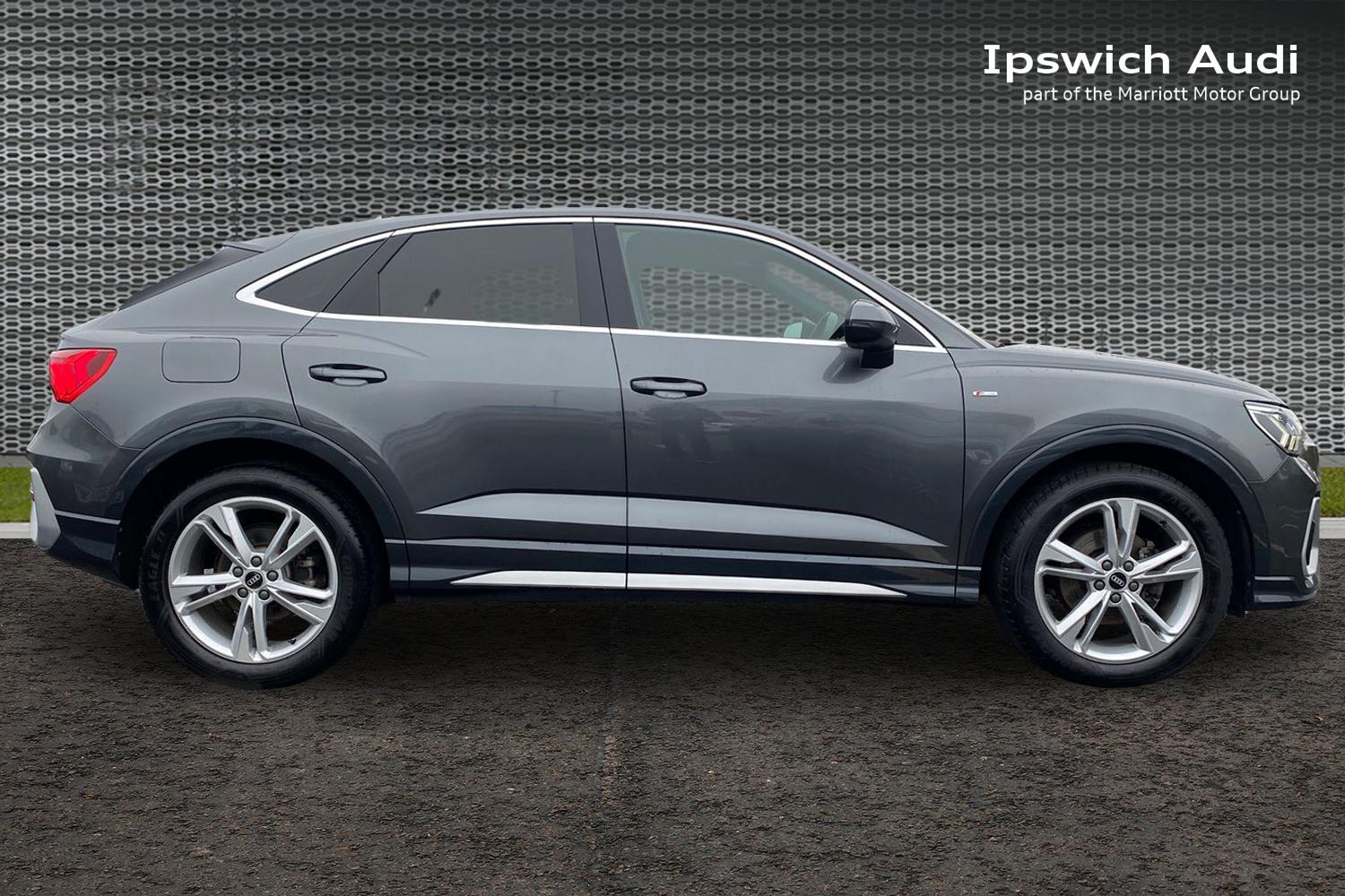 Used Audi Q3 2021 for sale - 77781892: Photo 4