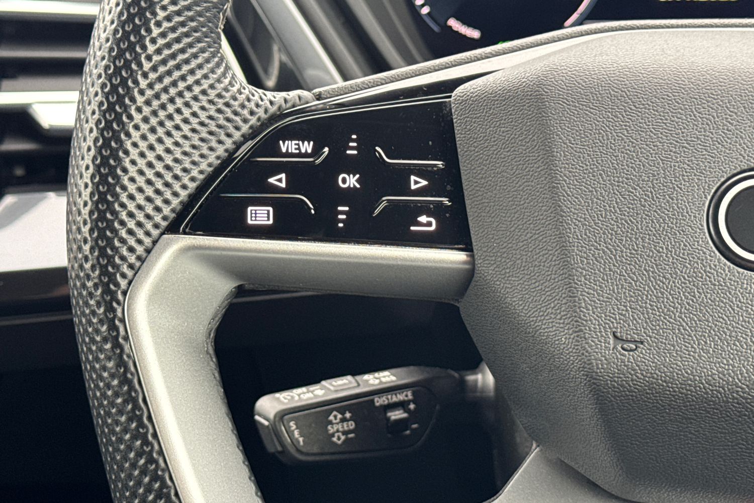 Used Audi Q4 e-tron 2023 for sale - 76676982: Photo 14