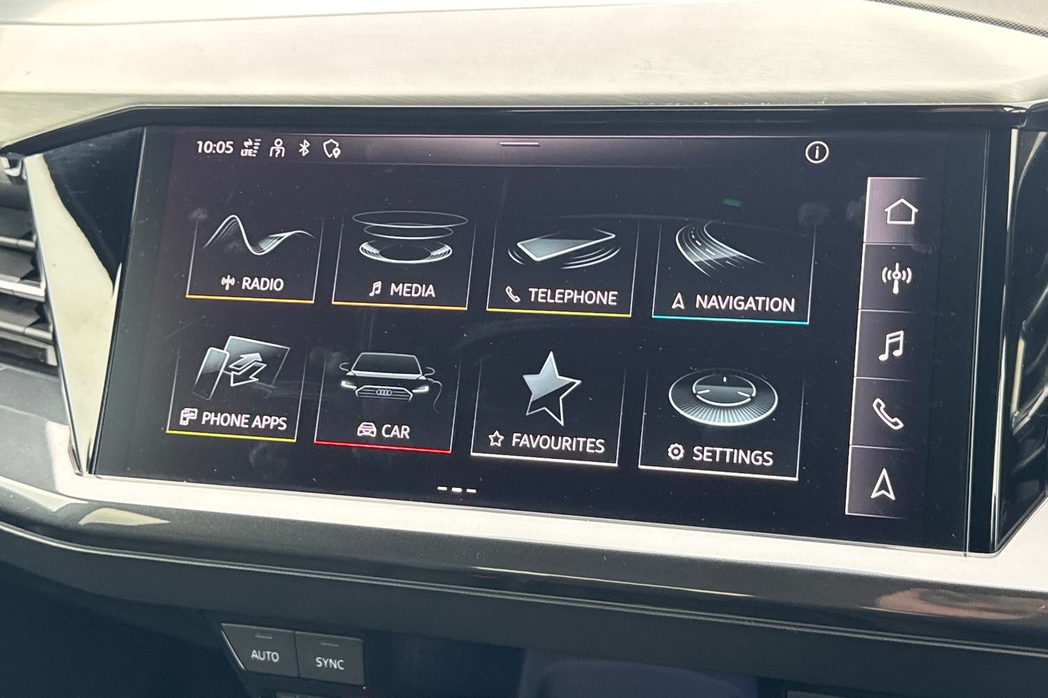 Used Audi Q4 e-tron 2023 for sale - 76676982: Photo 17