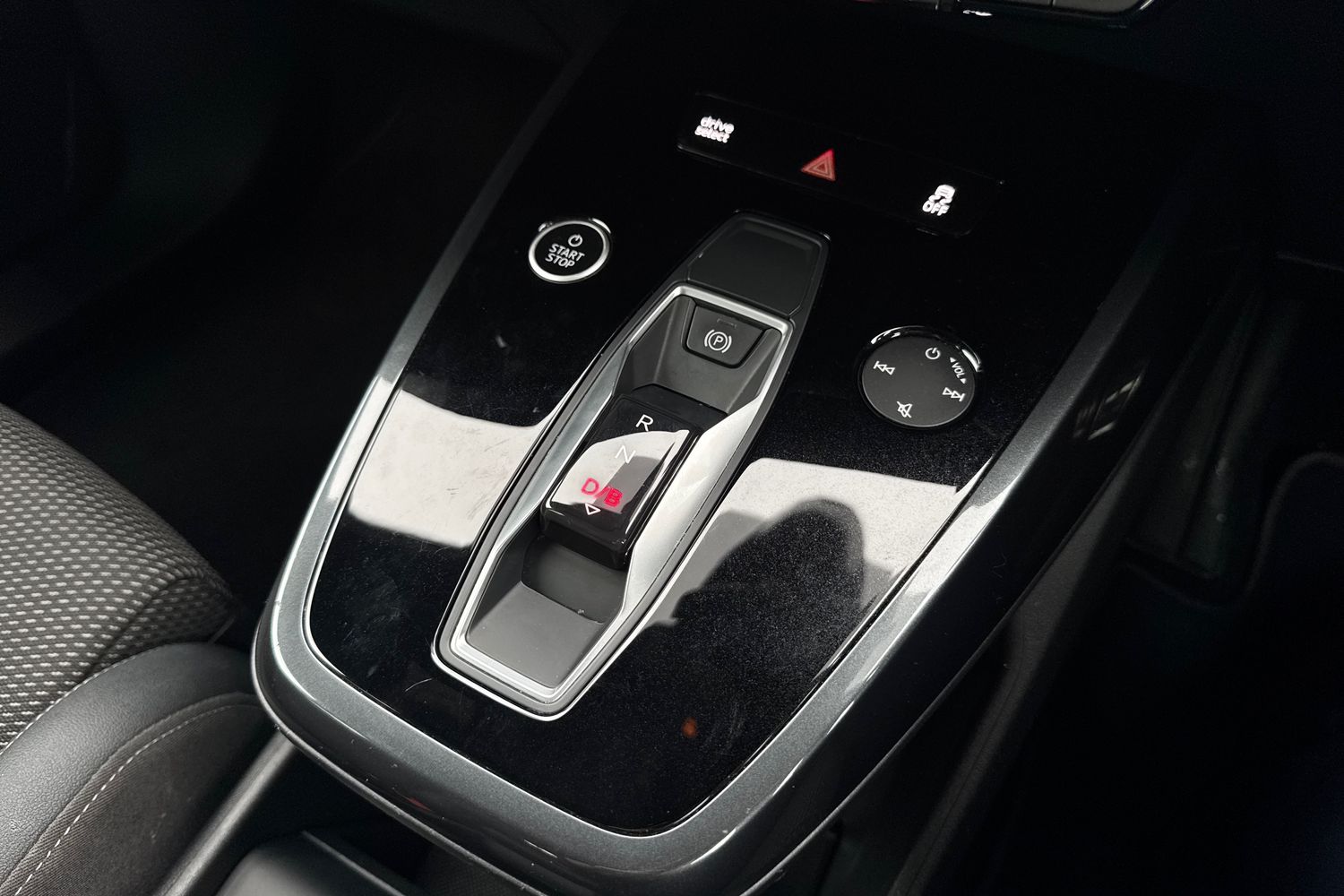 Used Audi Q4 e-tron 2023 for sale - 76676982: Photo 23