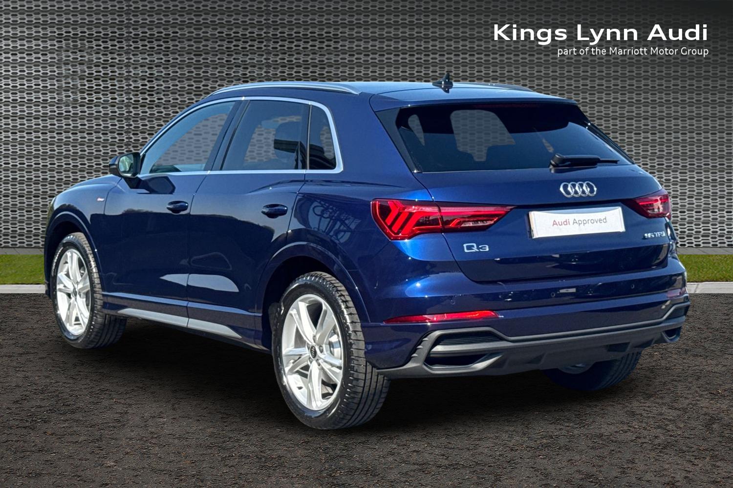 Used Audi Q3 2025 for sale - 76679872: Photo 3