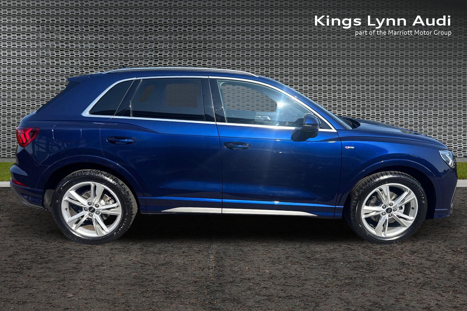 Used Audi Q3 2025 for sale - 76679872: Photo 4