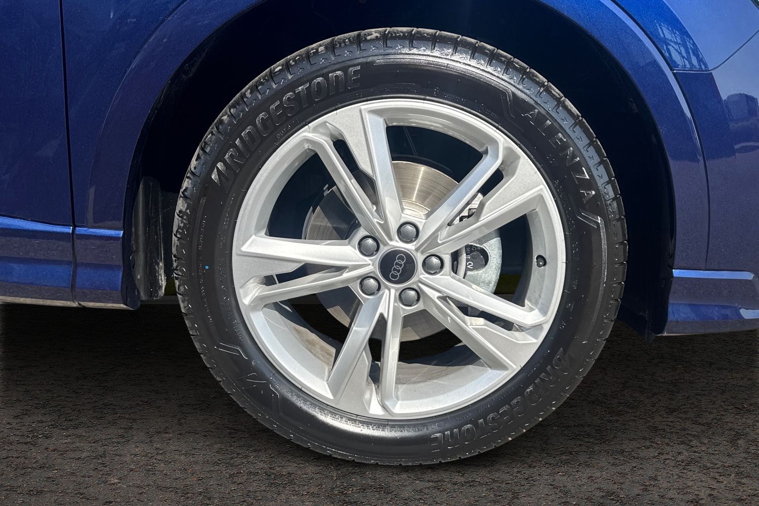 Used Audi Q3 2025 for sale - 76679872: Photo 5