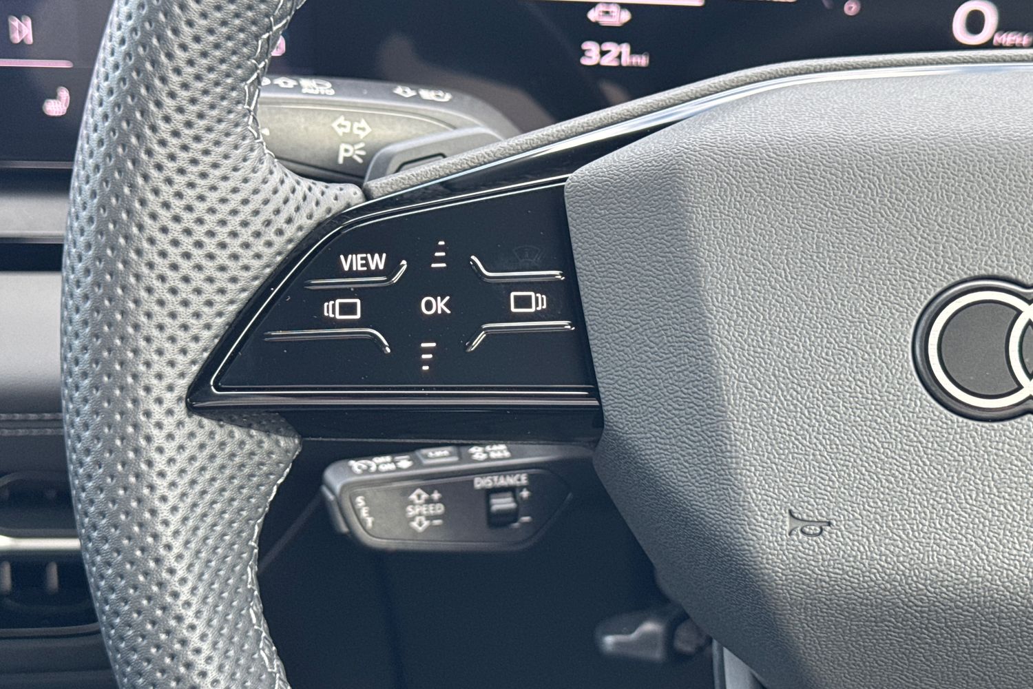 Used Audi Q6 e-tron 2025 for sale - 76680206: Photo 14