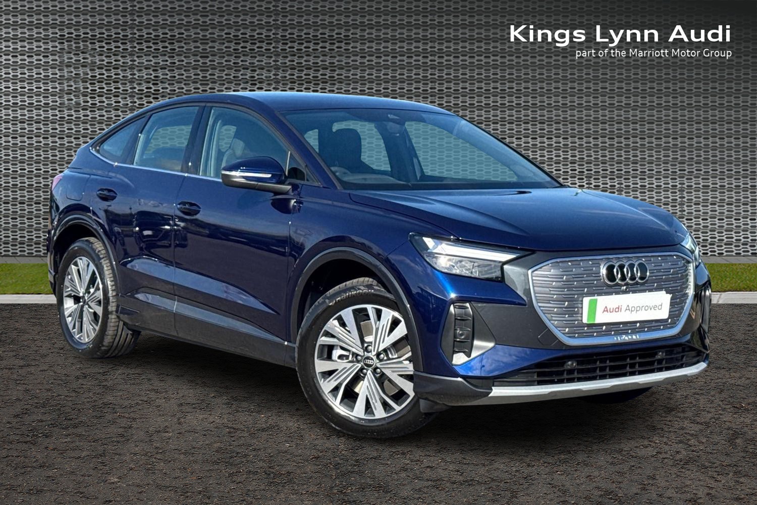 Used Audi Q4 e-tron 2025 for sale - 76679860: Photo 1