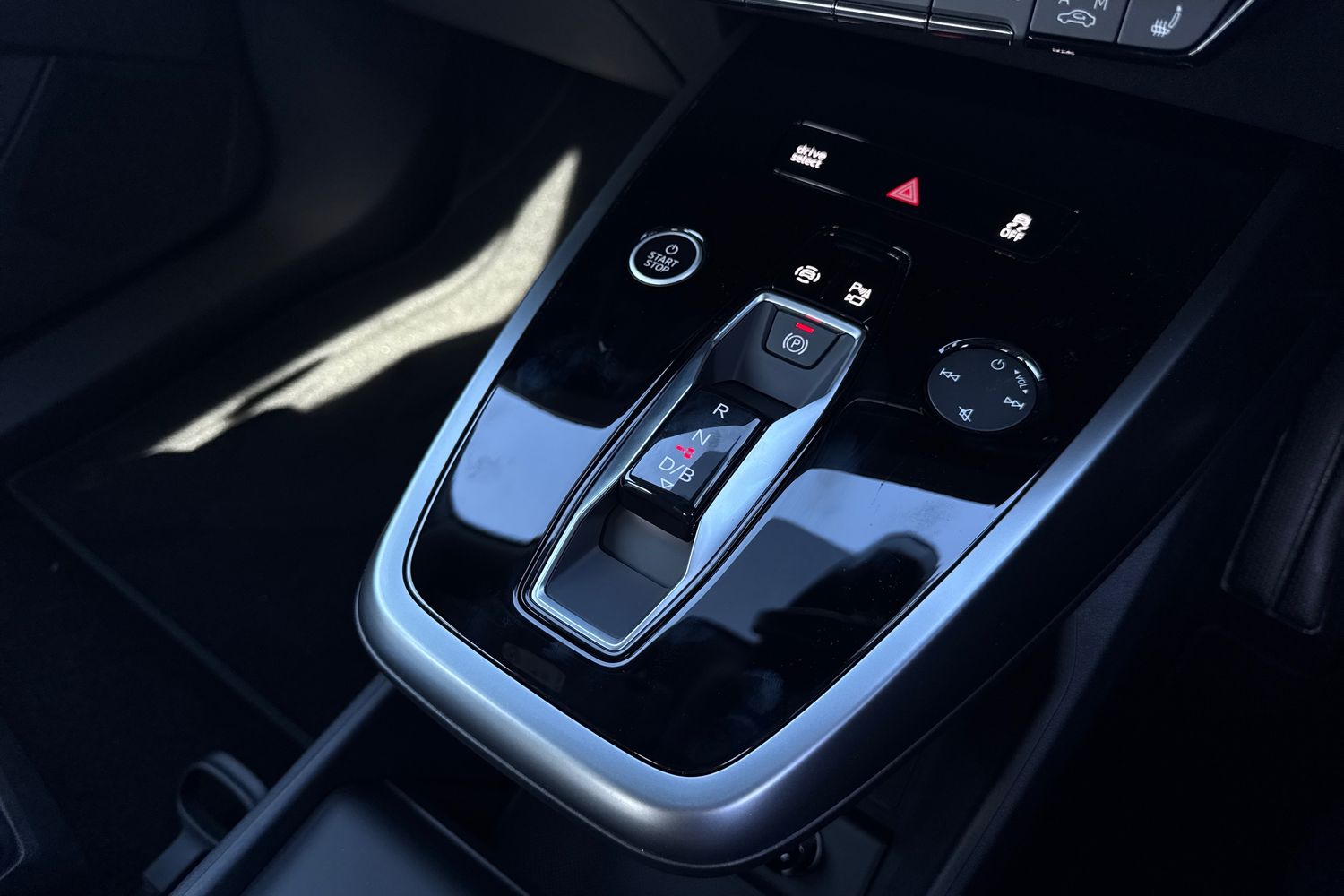 Used Audi Q4 e-tron 2025 for sale - 76679860: Photo 23