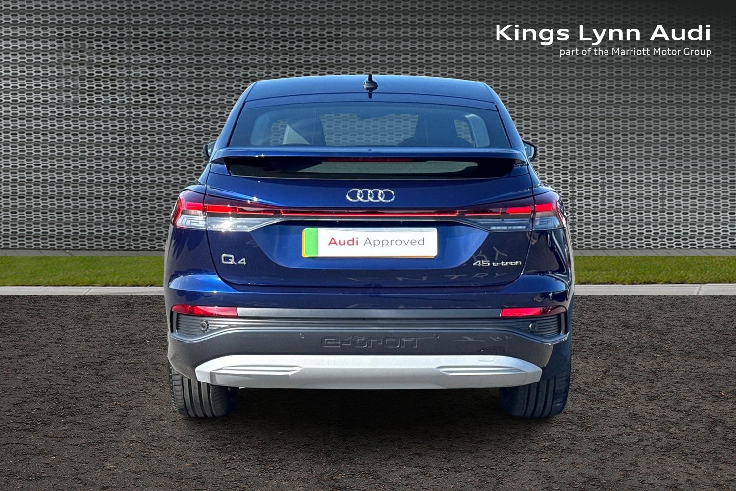 Used Audi Q4 e-tron 2025 for sale - 76679860: Photo 9