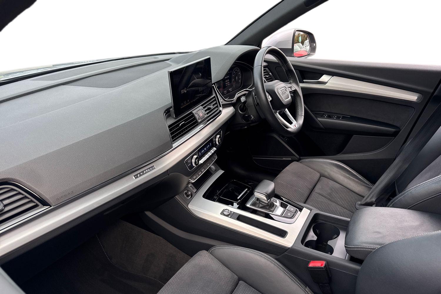 Used Audi Q5 2022 for sale - 76675411: Photo 2