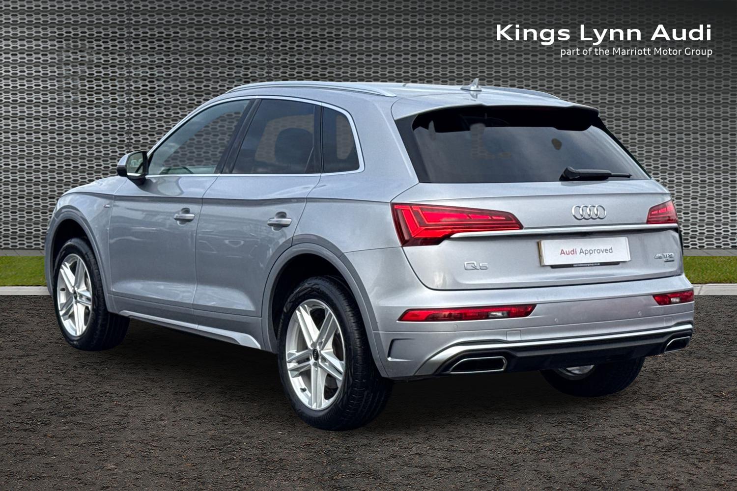 Used Audi Q5 2022 for sale - 76675411: Photo 3