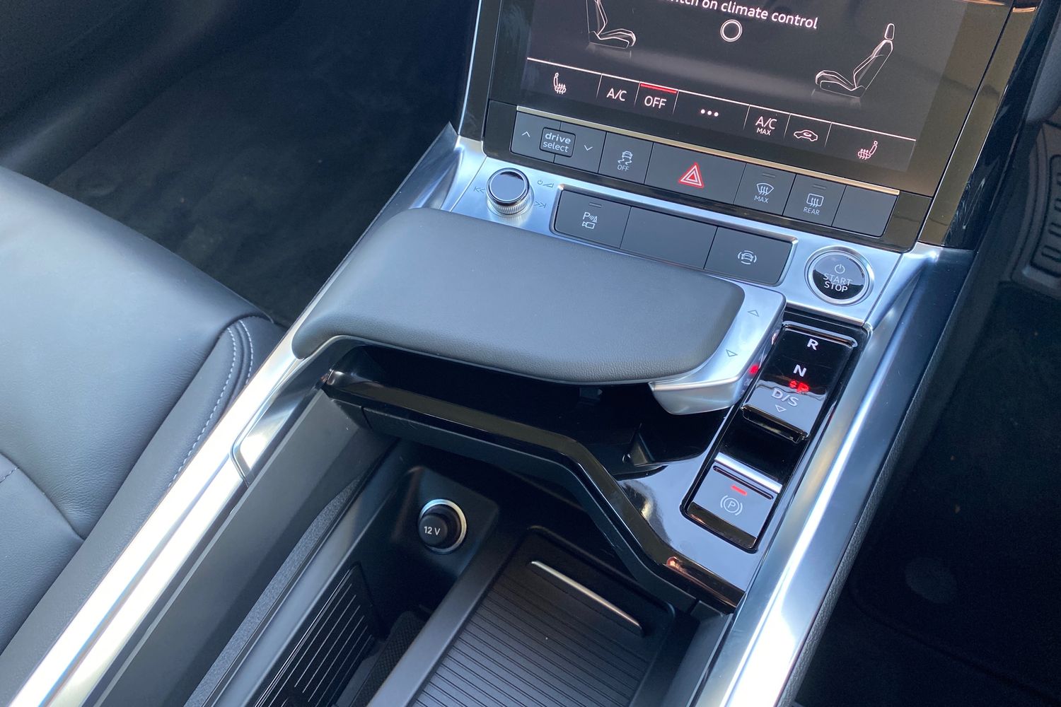 Used Audi Q8 2023 for sale - 76675761: Photo 16