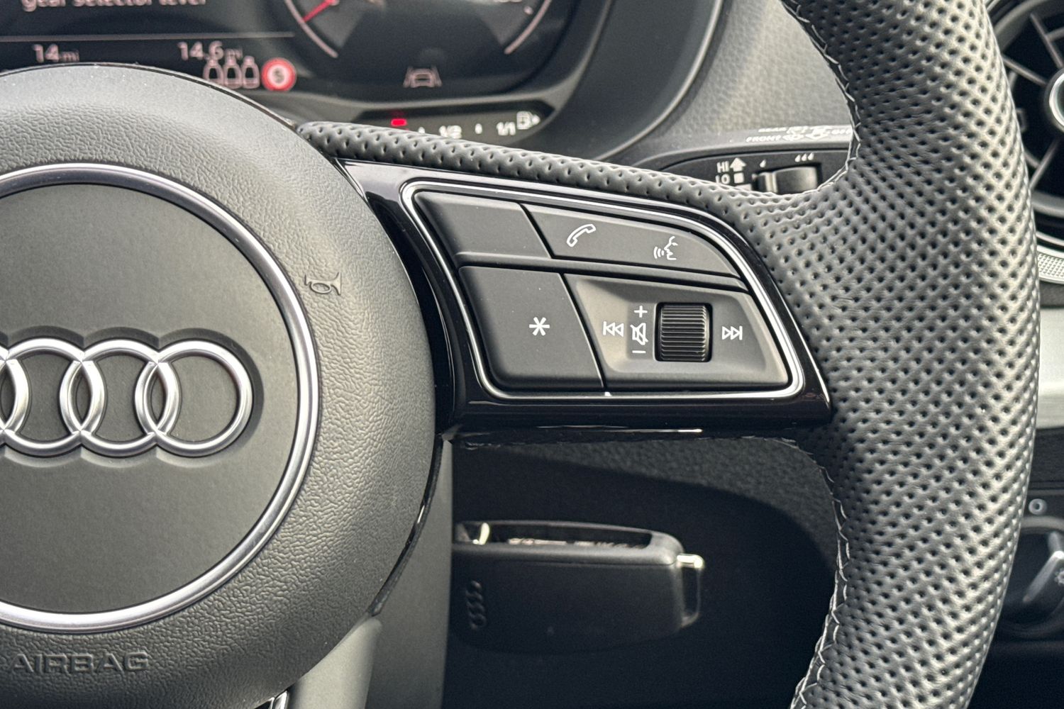 Used Audi Q2 2025 for sale - 77334478: Photo 15