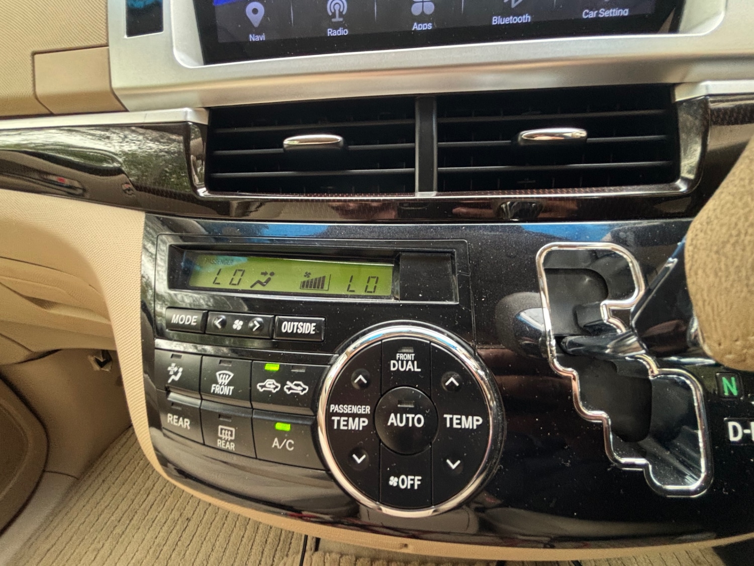 Used Toyota Estima 2013 for sale - 75833430: Photo 15