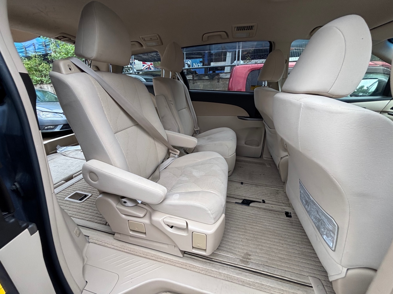 Used Toyota Estima 2013 for sale - 75833430: Photo 16