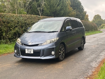 Used Toyota Estima 2013 for sale - 75833430: Photo