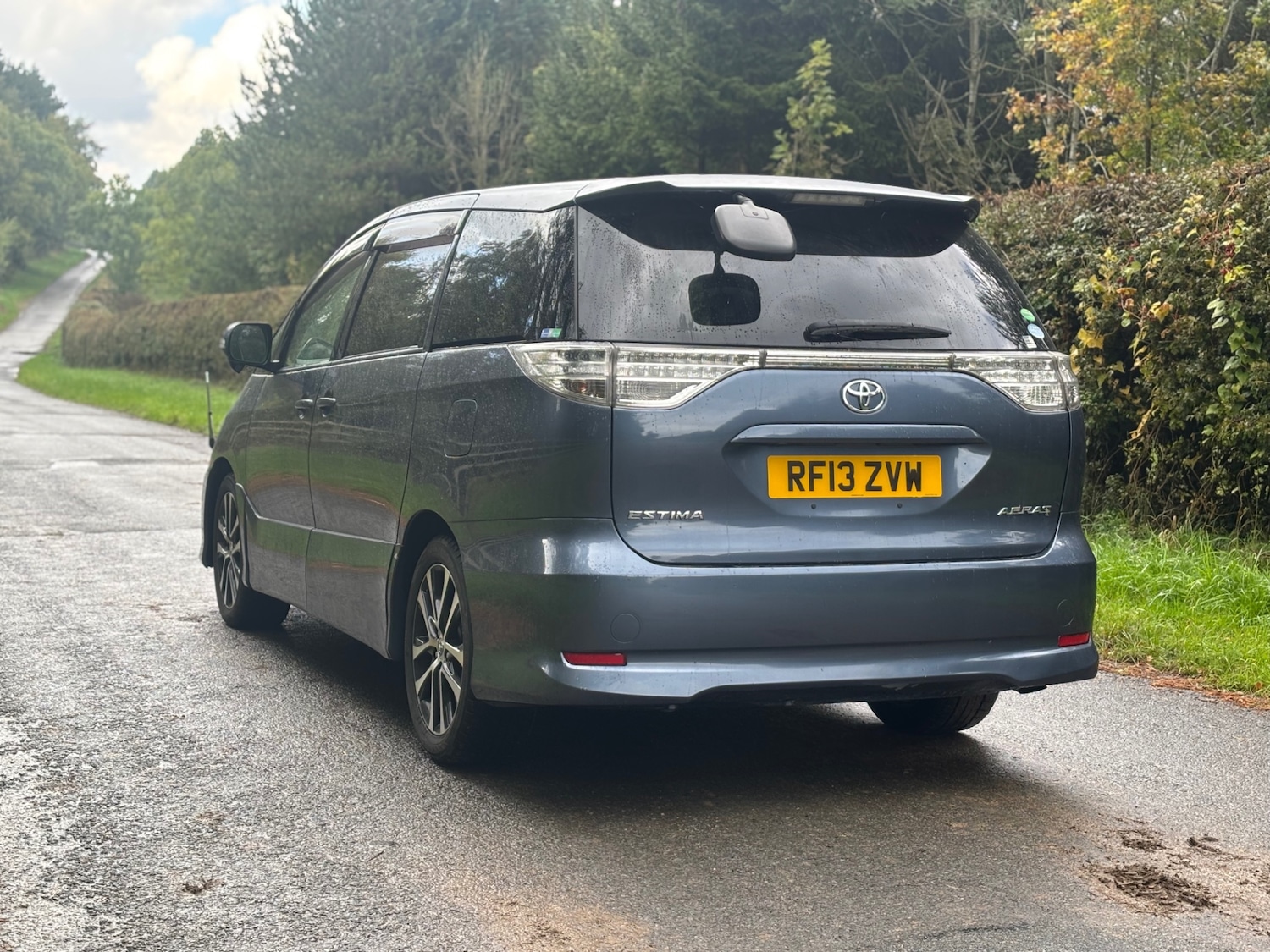 Used Toyota Estima 2013 for sale - 75833430: Photo 3