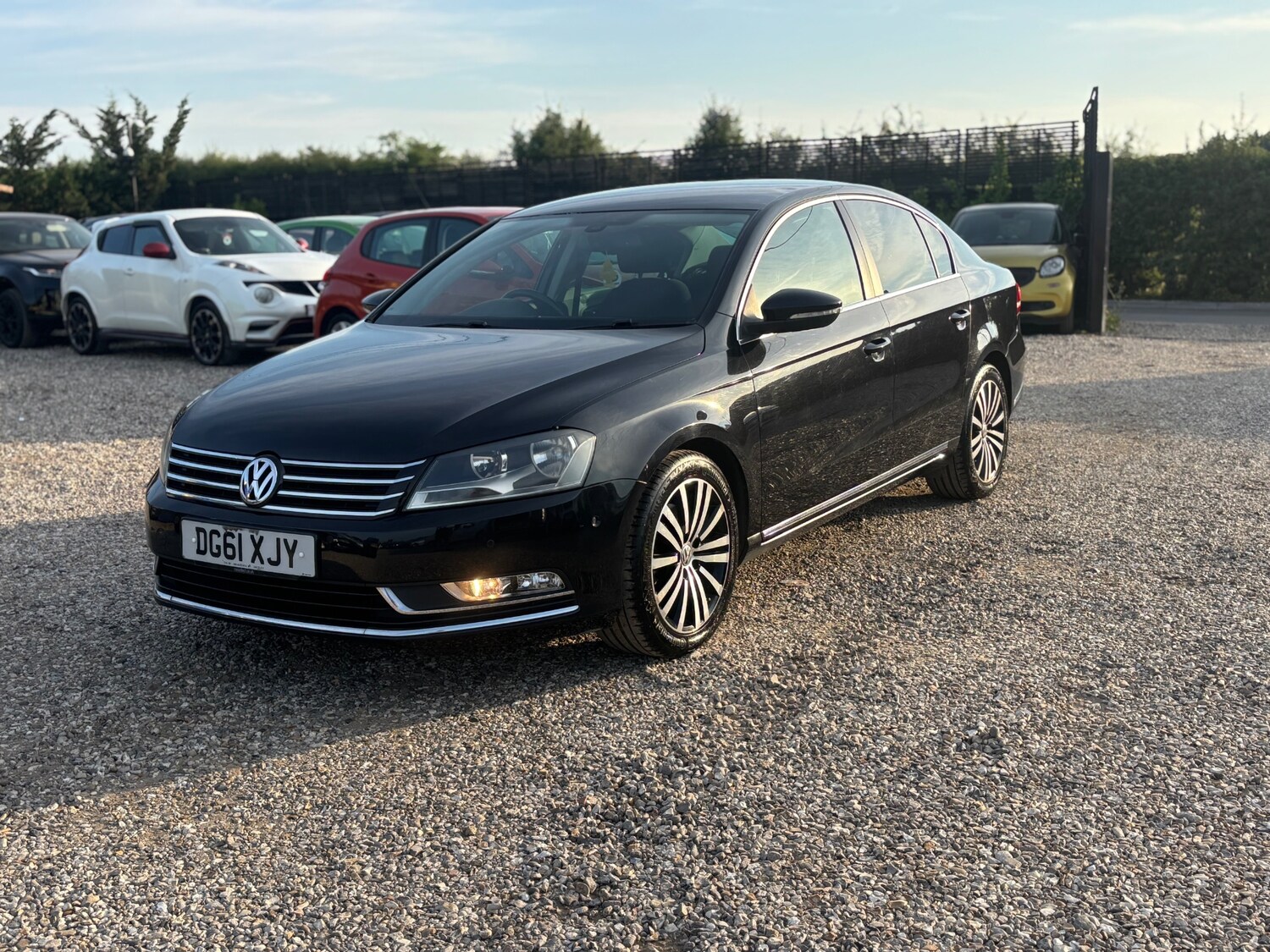 Black 2011 Volkswagen Passat Saloon Front-wheel drive Manual