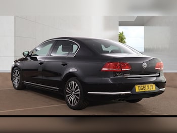 Used Volkswagen Passat 2011 for sale - 79060521: Photo