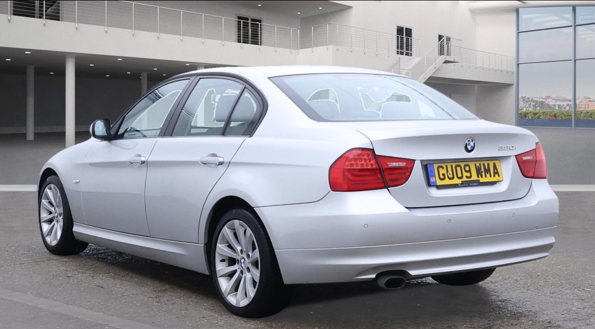 Used BMW 3 Series 2009 for sale - 76438556: Photo 3