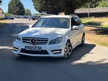 Used Mercedes-Benz C Class 2012 for sale - 79025137: Photo