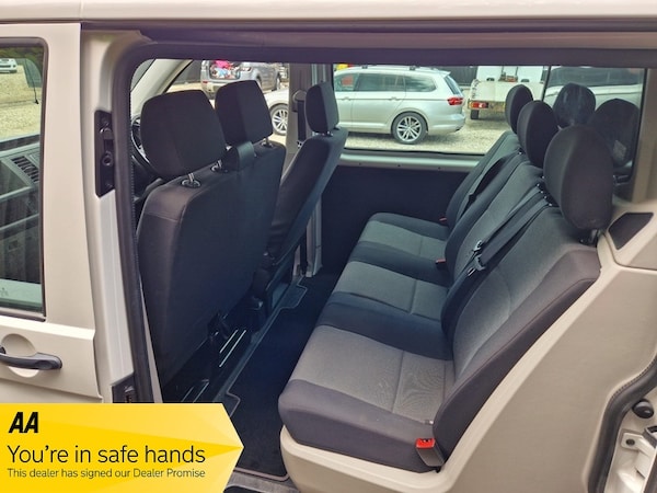 Used Volkswagen Transporter 2017 for sale - 74942243: Photo 9