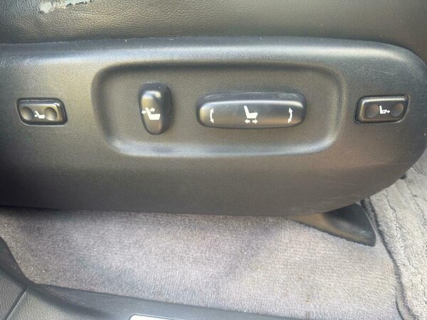 Used Toyota Landcruiser 2014 for sale - 74829788: Photo 37
