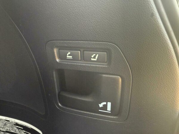 Used Toyota Landcruiser 2014 for sale - 74829788: Photo 43