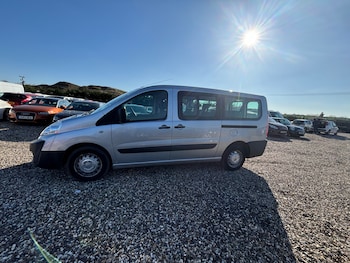 Used Peugeot Expert Tepee 2014 for sale - 76685249: Photo