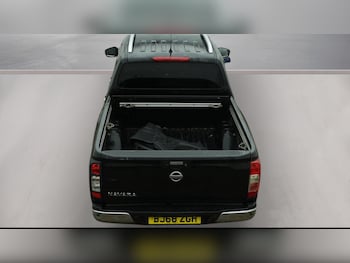 Used Nissan Navara 2018 for sale - 79037360: Photo