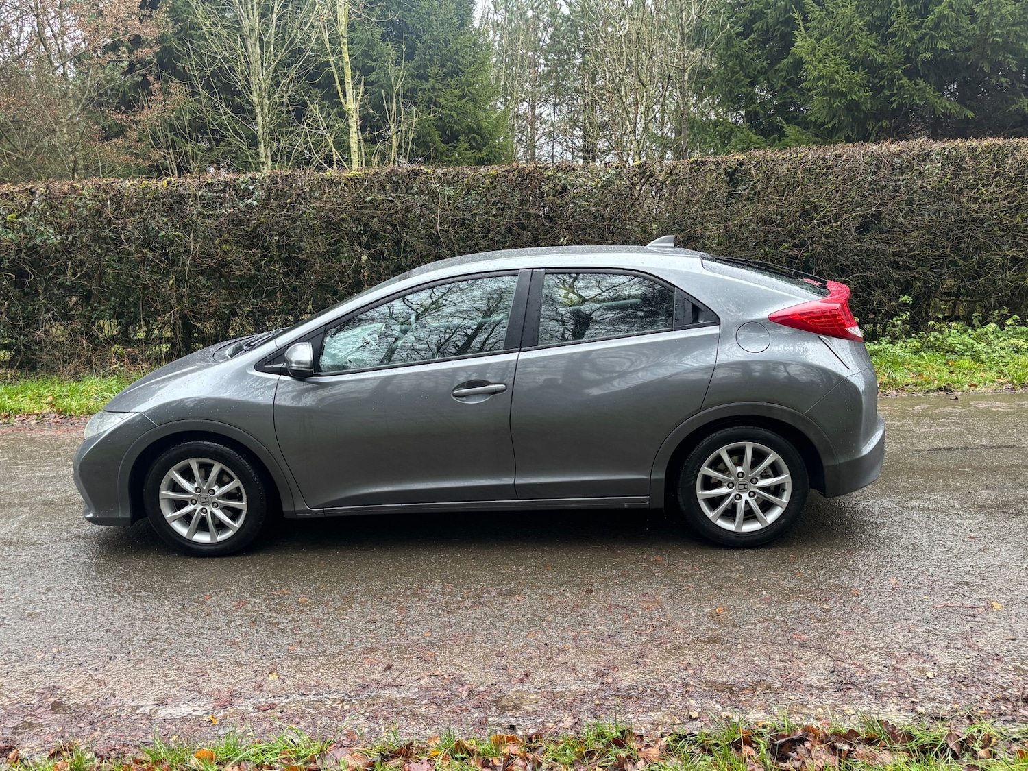 Used Honda Civic 2012 for sale - 77225468: Photo 2