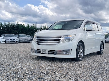 Used Nissan Elgrand 2012 for sale - 75294288: Photo