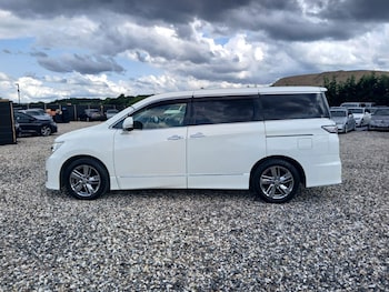 Used Nissan Elgrand 2012 for sale - 75294288: Photo