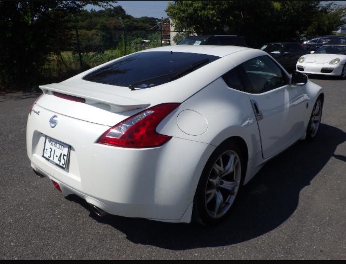 Used Nissan 370 Z 2009 for sale - 77314258: Photo 4