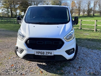 Used Ford Transit Custom 2018 for sale - 76511190: Photo