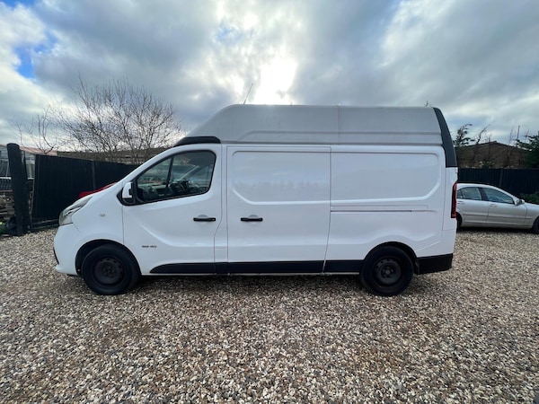 Used Nissan NV300 2017 for sale - 75012911: Photo 2