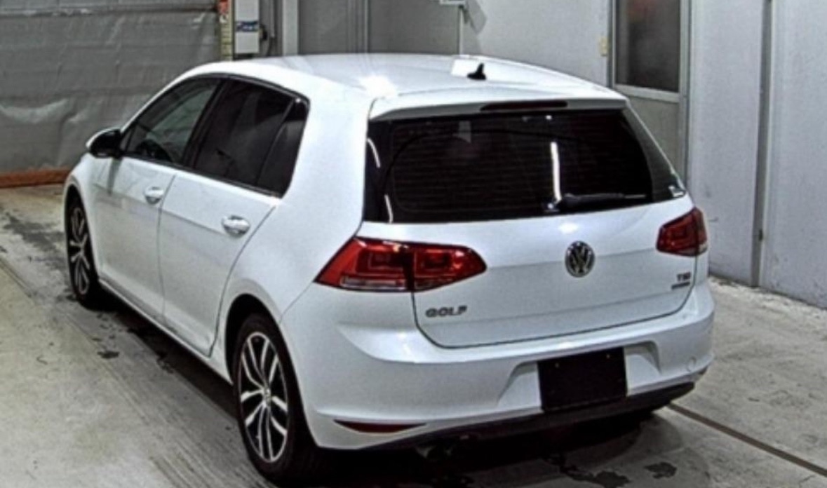 Used Volkswagen Golf 2013 for sale - 76685063: Photo 2