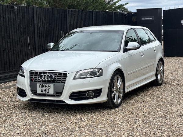 Used Audi S3 2010 for sale - 75157115: Photo 2