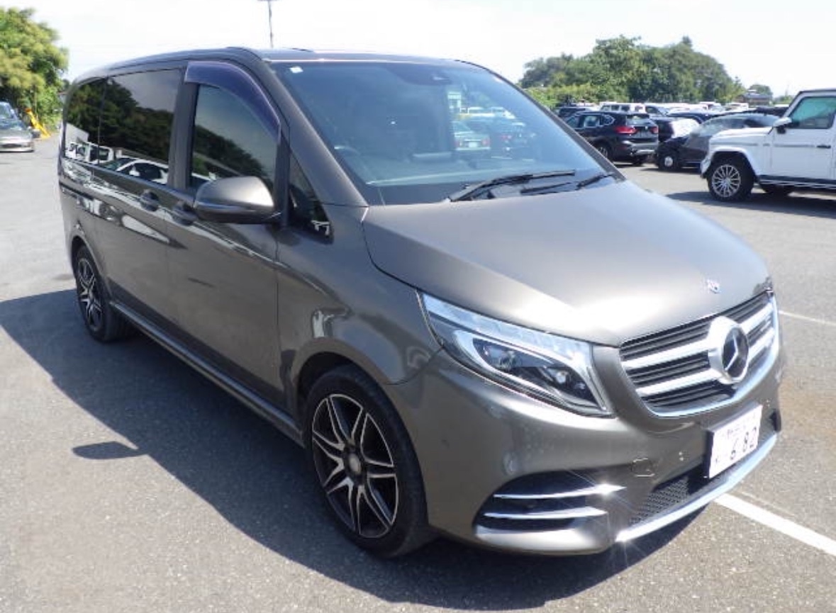 Used Mercedes-Benz V-Class 2018 for sale - 77201641: Photo 1