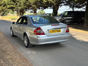 Used Mercedes-Benz E Class 2007 for sale - 79290757: Photo