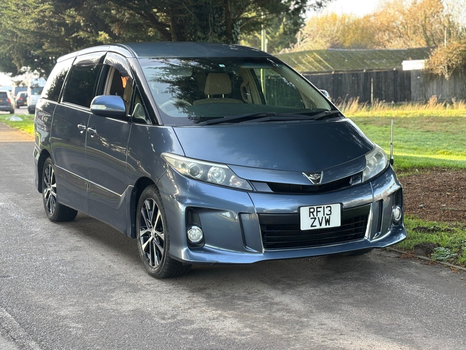 Used Toyota Estima 2025 for sale - 76931857: Photo 10