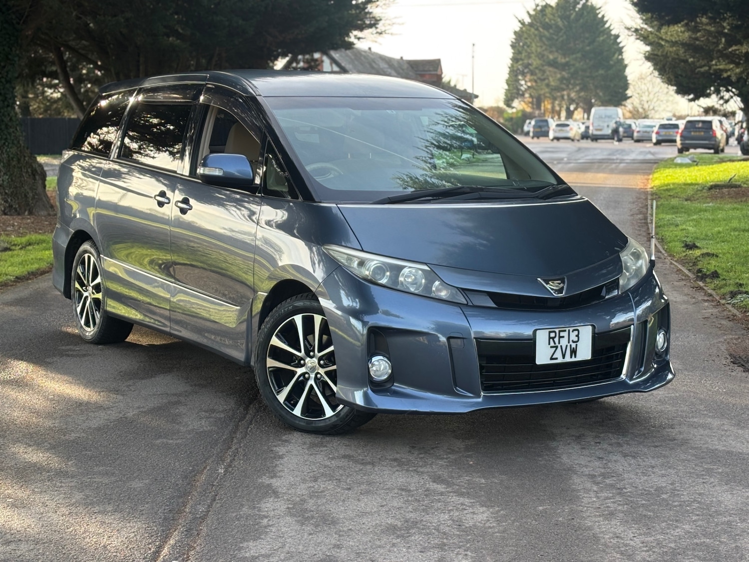 Used Toyota Estima 2025 for sale - 76931857: Photo 11