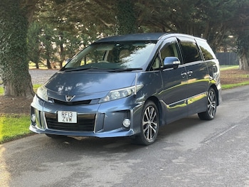 Used Toyota Estima 2013 for sale - 76931857: Photo