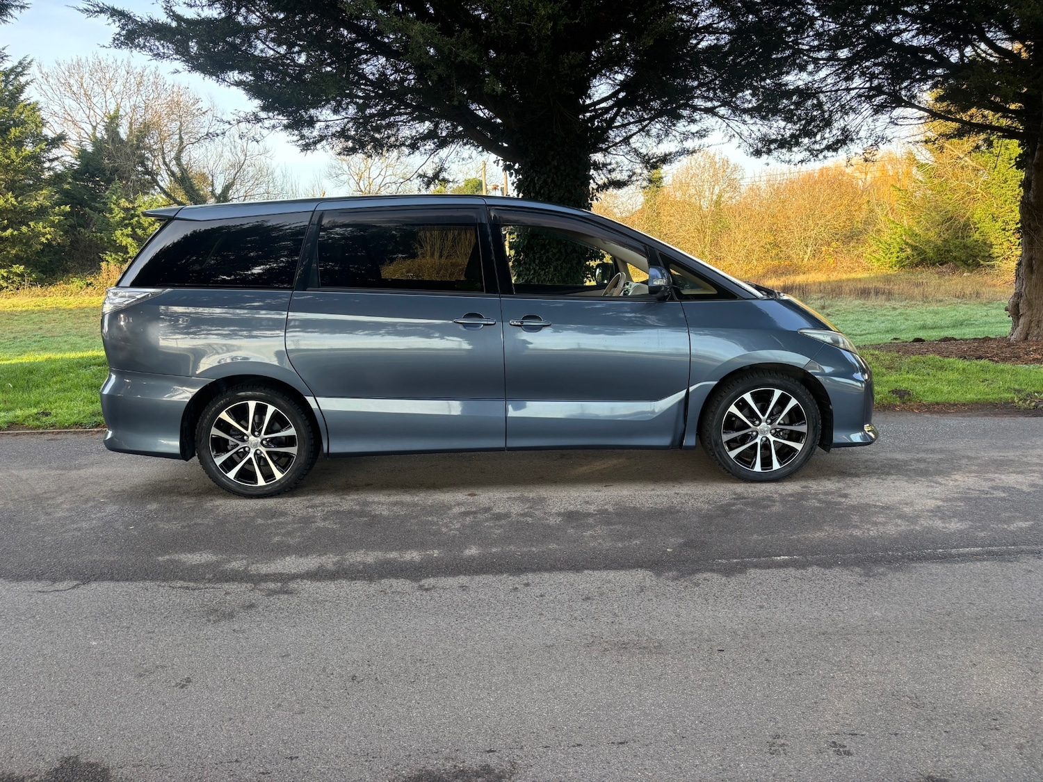 Used Toyota Estima 2025 for sale - 76931857: Photo 9