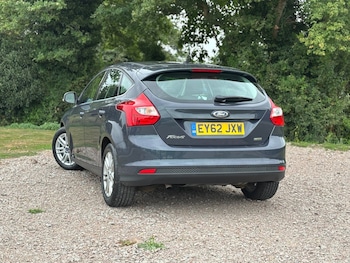 Used Ford Focus 2012 for sale - 75543739: Photo