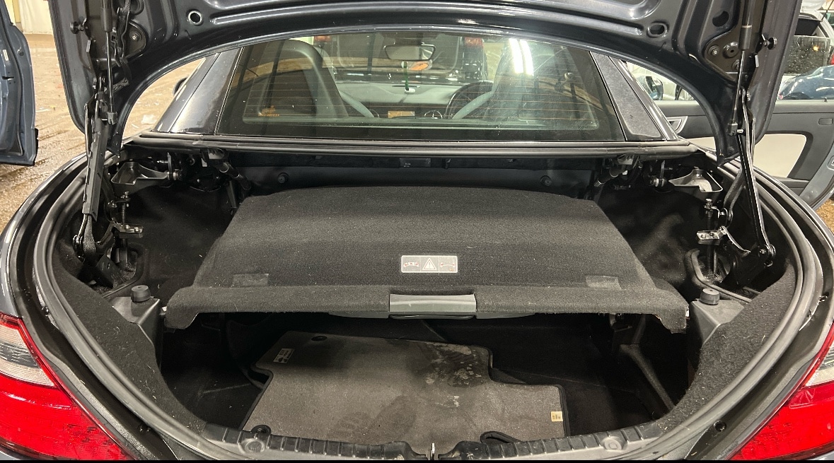 Used Mercedes-Benz SLK 2012 for sale - 76686917: Photo 12