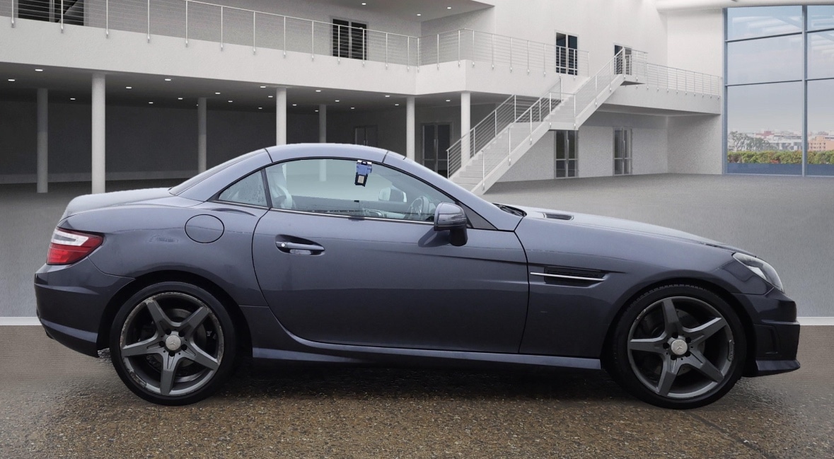 Used Mercedes-Benz SLK 2012 for sale - 76686917: Photo 5