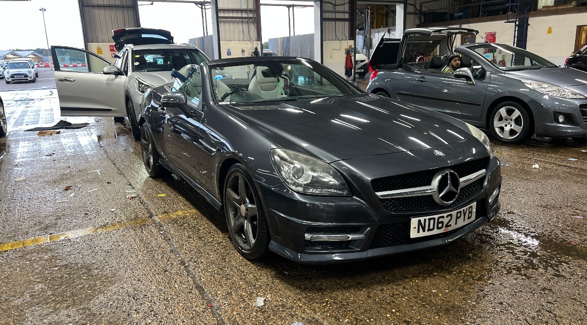 Used Mercedes-Benz SLK 2012 for sale - 76686917: Photo 6